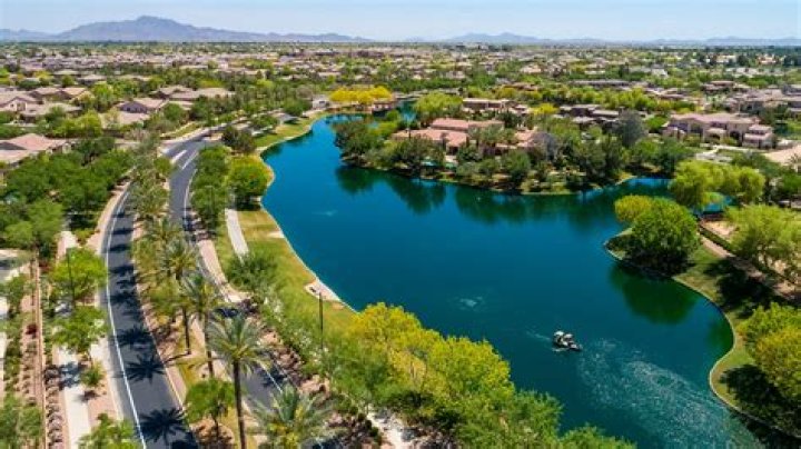 What happened to Legend City in Arizona?