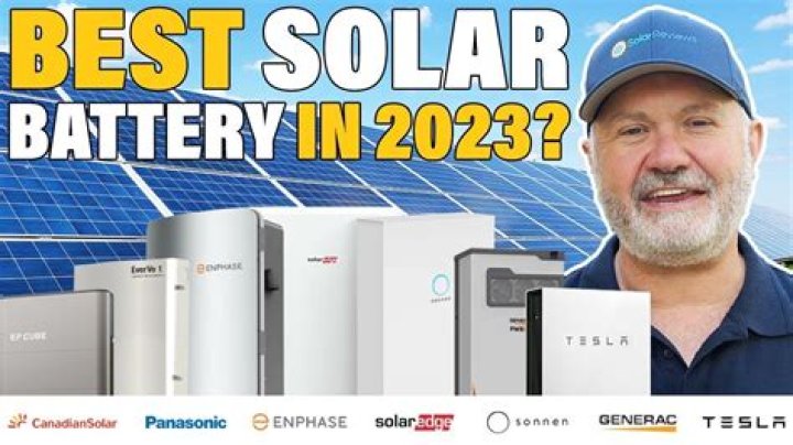 What is the biggest solar battery?
