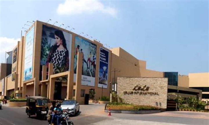Which is the famous mall in Punjab?